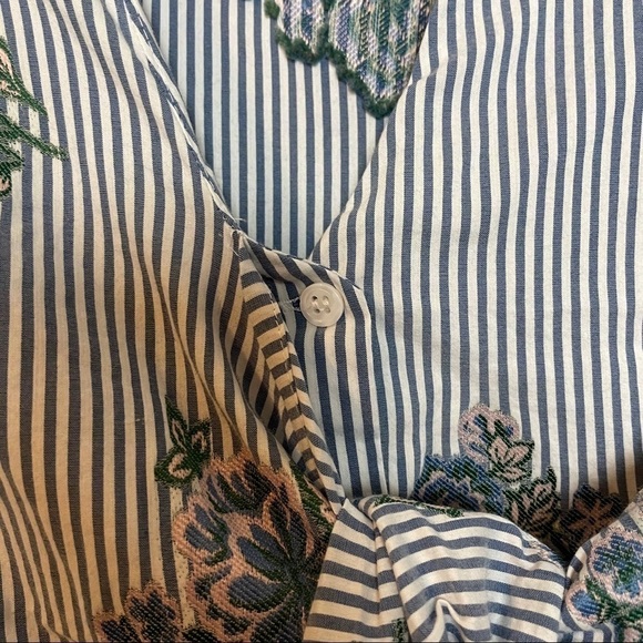 Zara Woman’s Striped Floral Front Tie/Button Shirt - Picture 7 of 12